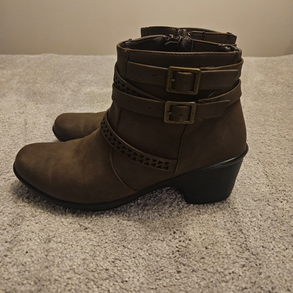 Easy Street Comfort Wave "Denise" Ankle Boots – Women's‎ Size 6M Brown